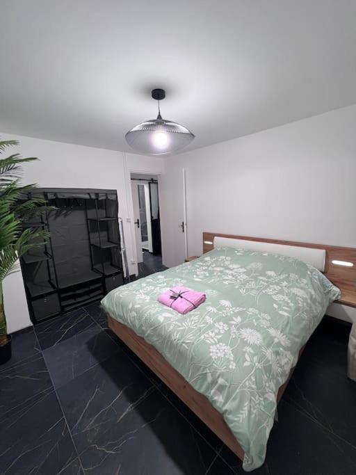 Espace Chic Et Cosy Apartment *